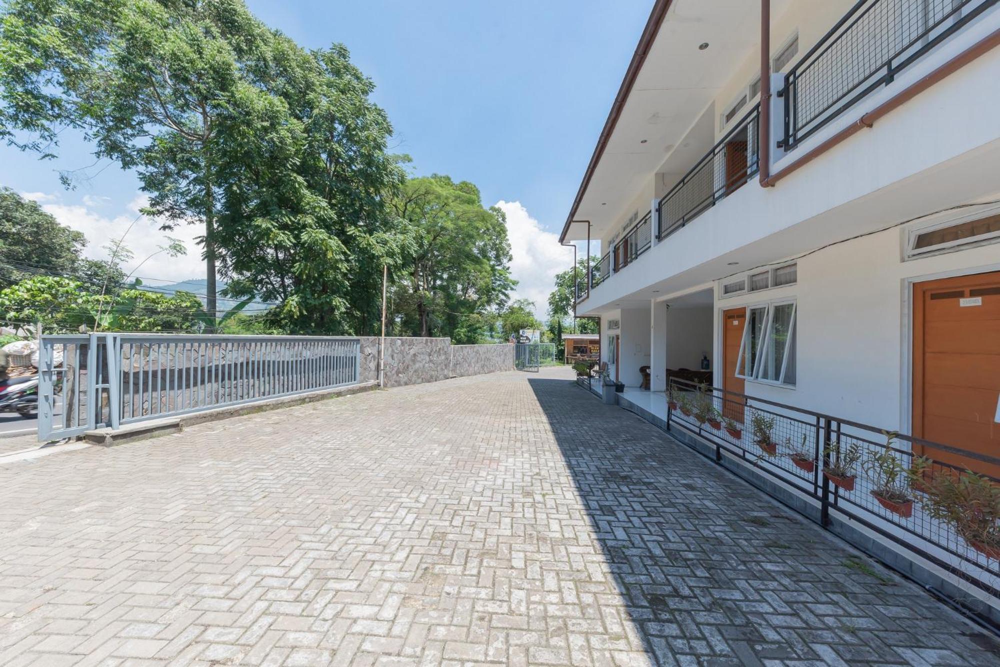 Urbanview Near Noah'S Park Lembang Bandung酒店 外观 照片